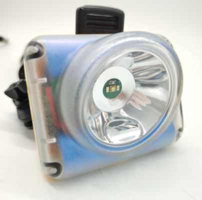 Giá tốt. IP68 chống nước Đèn khai thác tái sạc 5200mAh 225LM trực tuyến